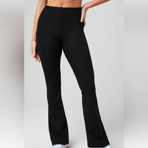 Fabletics Oasis PureLuxe High Waisted Kick Flare Pant Black SIZE M